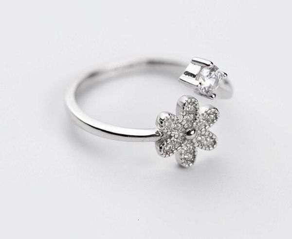 women's 1pc real.925 sterling silver fine jewelry white cz set flower& round stone finger ring gtlj1317, Golden;silver
women's 1pc real.925 sterling silver fine jewelry white cz set flower& round stone finger ring gtlj1317, Golden;silver
