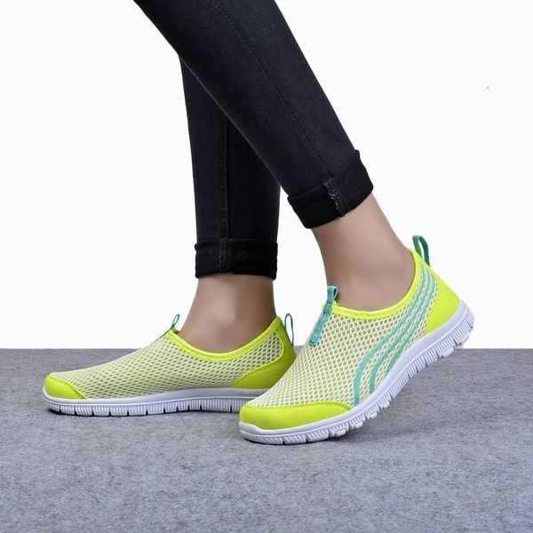 горячая продажа мода мужская обувь mesh дышащие кроссовки walking мужчины обувь new комфортная легкие кроссовки c-200301180
горячая продажа мода мужская обувь mesh дышащие кроссовки walking мужчины обувь new комфортная легкие кроссовки c-200301180