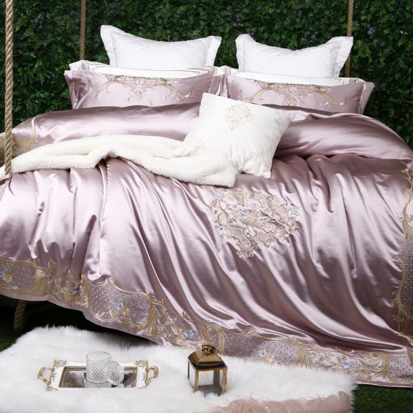 4/7pieces chic embroidery duvet cover set with zipper satin rich silk 100% super soft cotton bed sheet white purple color
4/7pieces chic embroidery duvet cover set with zipper satin rich silk 100% super soft cotton bed sheet white purple color