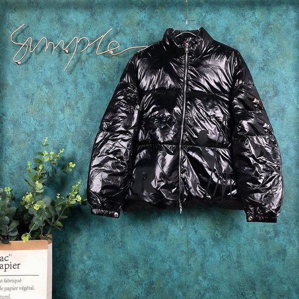 2019 french autumn and winter latest explosion black fashion reflective men's designer hooded jacket down jacket5685, Black;brown
2019 french autumn and winter latest explosion black fashion reflective men's designer hooded jacket down jacket5685, Black;brown