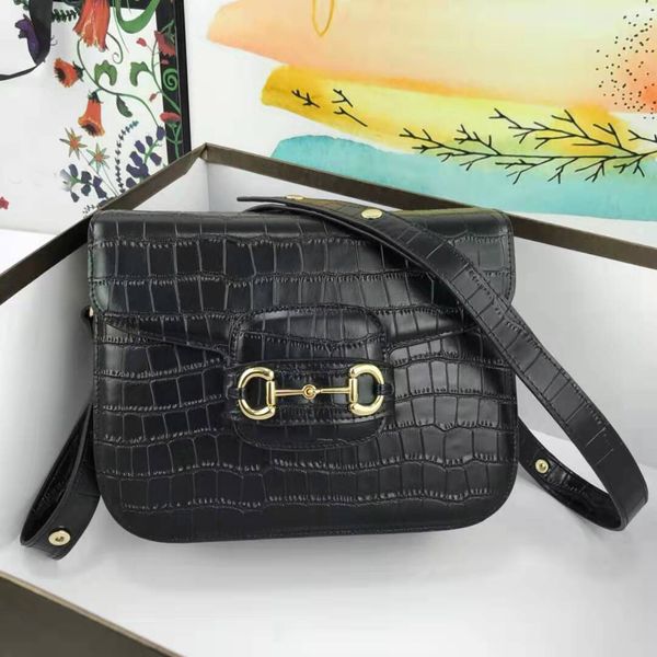 luxury women's designer dail belt women's belt bag coin purse waist bag funny pack shoulder bag
luxury women's designer dail belt women's belt bag coin purse waist bag funny pack shoulder bag
