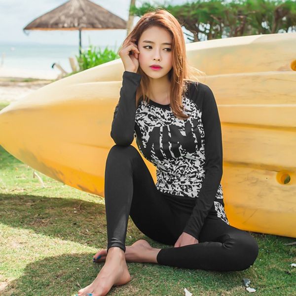 2017 surfing t-shirt+pants 2pcs/set rash guard swimwear women long sleeve print swimsuit rashguard snorkeling swim suit
2017 surfing t-shirt+pants 2pcs/set rash guard swimwear women long sleeve print swimsuit rashguard snorkeling swim suit