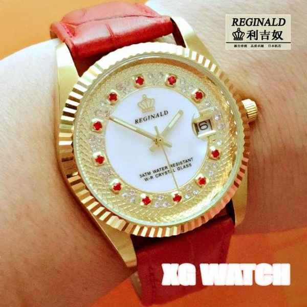 2020 quartz watch for girls luminous fashion full gold 36mm big dial plate leather strap diamond couple watch quartz, Slivery;brown
2020 quartz watch for girls luminous fashion full gold 36mm big dial plate leather strap diamond couple watch quartz, Slivery;brown