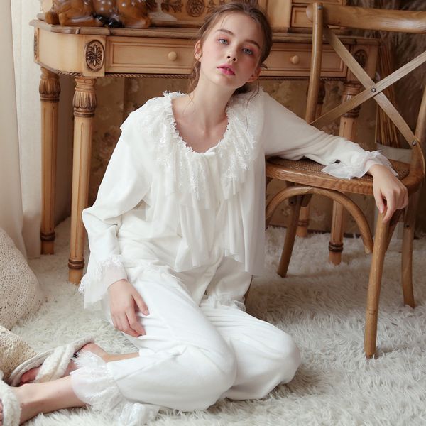 women vintage sweet polyester lotus leaf pajamas set lady lounge shirts pants sleepwear pijamas retro qlx81024, Blue;gray
women vintage sweet polyester lotus leaf pajamas set lady lounge shirts pants sleepwear pijamas retro qlx81024, Blue;gray
