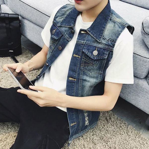 summer sleeveless denim shirt vest men's short sleeve summer jacket slim waist korean teenagers cowboys street vest, Black;brown
summer sleeveless denim shirt vest men's short sleeve summer jacket slim waist korean teenagers cowboys street vest, Black;brown