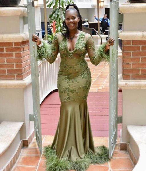 african style long mermaid prom dresses 2020 v neck sparkling beads lace appliques formal evening gowns sweep train with festher design, Black
african style long mermaid prom dresses 2020 v neck sparkling beads lace appliques formal evening gowns sweep train with festher design, Black