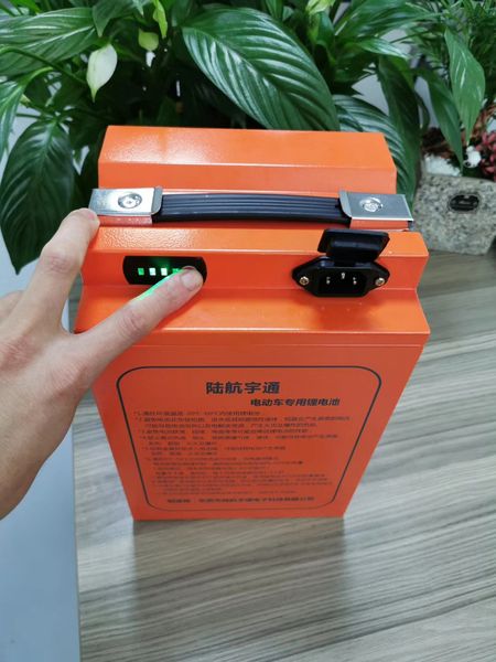 arge capacity ternary battery customized 72v 20ah 28ah 35ah rechargeable lithium ion 18650 battery for electric scooter motorcycle
arge capacity ternary battery customized 72v 20ah 28ah 35ah rechargeable lithium ion 18650 battery for electric scooter motorcycle