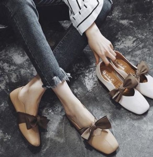 0807 cqc17 popular womens fashion comfortable shoes style ladies flat shoes soft soles shoes with box
0807 cqc17 popular womens fashion comfortable shoes style ladies flat shoes soft soles shoes with box