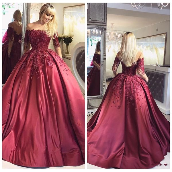 luxurious lace appliques beaded 2020 ball gown prom dresses beaded pearls pleated formal evening party gowns modest vestidos de fiesta, Black
luxurious lace appliques beaded 2020 ball gown prom dresses beaded pearls pleated formal evening party gowns modest vestidos de fiesta, Black