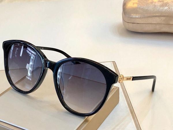luxury 4128 sunglasses for women designer fashion uv protection coating mirror lens full frame plated frame come with case, White;black
luxury 4128 sunglasses for women designer fashion uv protection coating mirror lens full frame plated frame come with case, White;black
