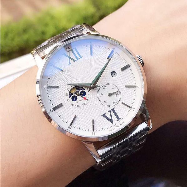 2020 4 pins luxury mens designer watches 40mm crystal mirror 316 stainless steel automatic mechanical self -wind movement wristwatches, Slivery;brown
2020 4 pins luxury mens designer watches 40mm crystal mirror 316 stainless steel automatic mechanical self -wind movement wristwatches, Slivery;brown