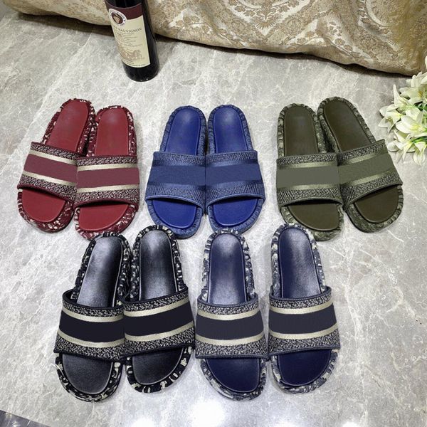 new arrivals luxury thick bottom high density embroider slipper casual slimming and height slippers women unique designer shoes 35-41, Black
new arrivals luxury thick bottom high density embroider slipper casual slimming and height slippers women unique designer shoes 35-41, Black