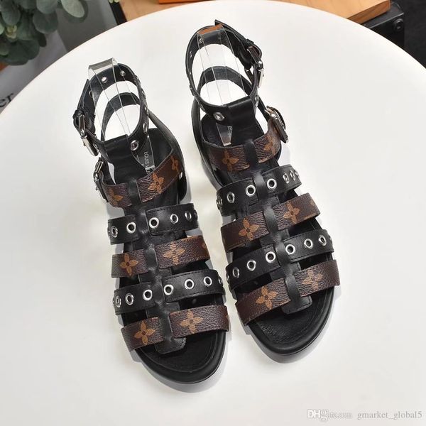 women sandal designer shoes 1a66r4 jumble flat sandals women flat shoes sandals with box, Black
women sandal designer shoes 1a66r4 jumble flat sandals women flat shoes sandals with box, Black