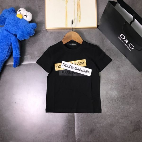 DG; GD 2019 short-sleeved T-shirt High-pressure printing is not easy to fall off Cotton fabric Line cross pattern
DG; GD 2019 short-sleeved T-shirt High-pressure printing is not easy to fall off Cotton fabric Line cross pattern