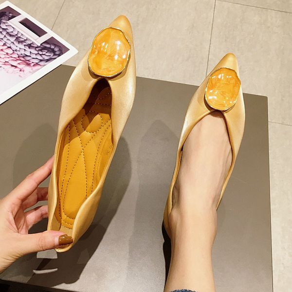 2020 fashion women's ballet flats shoes spring autumn ladies footwear females slip-on shallow loafers work single shoes black y200320
2020 fashion women's ballet flats shoes spring autumn ladies footwear females slip-on shallow loafers work single shoes black y200320