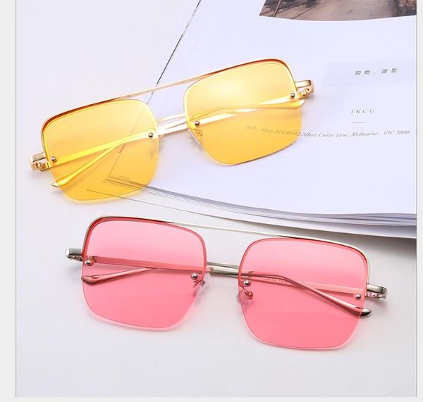 glasses korean chao net red glasses bi-beam flat mirror for men and women, White;black
glasses korean chao net red glasses bi-beam flat mirror for men and women, White;black