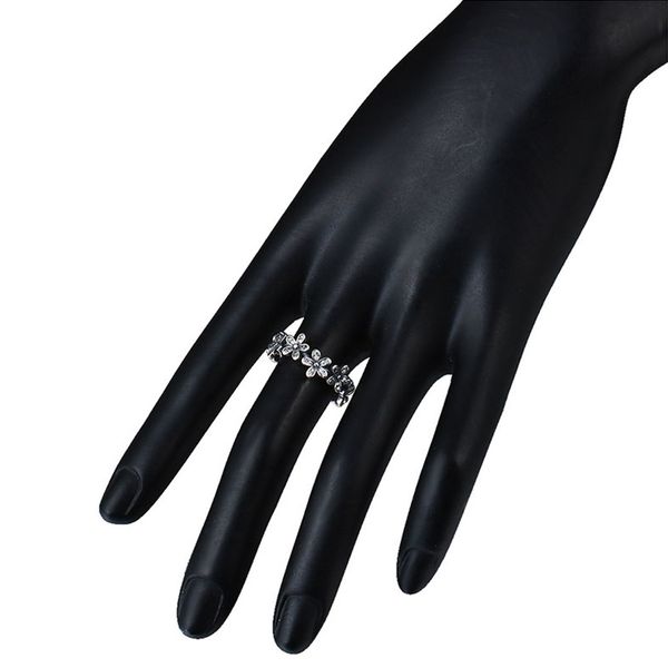 homod silver color flowers brand finger rings dazzling daisy meadow stackable ring, clear cz for women wedding jewelry, Slivery;golden
homod silver color flowers brand finger rings dazzling daisy meadow stackable ring, clear cz for women wedding jewelry, Slivery;golden