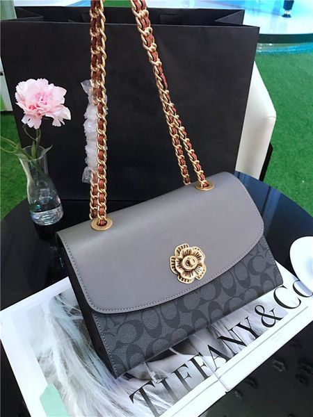 With Box Luxury Brand Fashion Female Shoulder Bag Leather women handbag Flap Bag Crossbody Bags Shoulder Bag
With Box Luxury Brand Fashion Female Shoulder Bag Leather women handbag Flap Bag Crossbody Bags Shoulder Bag