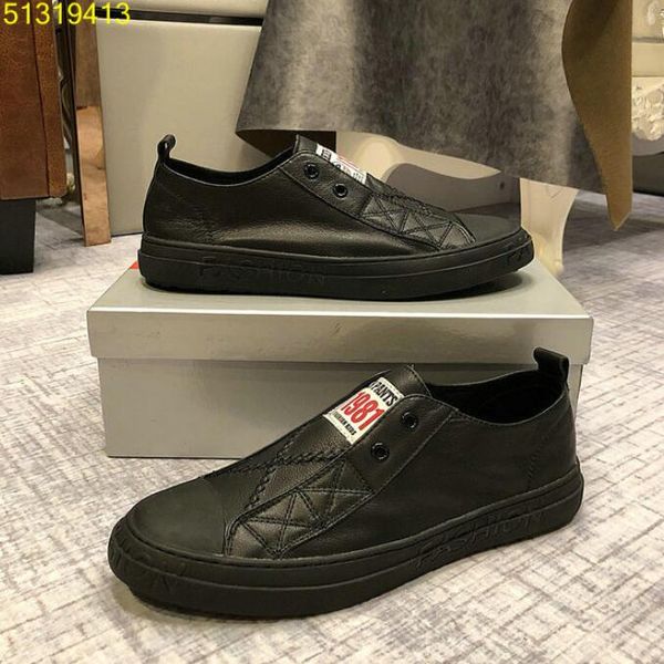 green pants 1981 casual men sneakers genuine leather slip-on designer fashion men shoes 38-44, Black
green pants 1981 casual men sneakers genuine leather slip-on designer fashion men shoes 38-44, Black