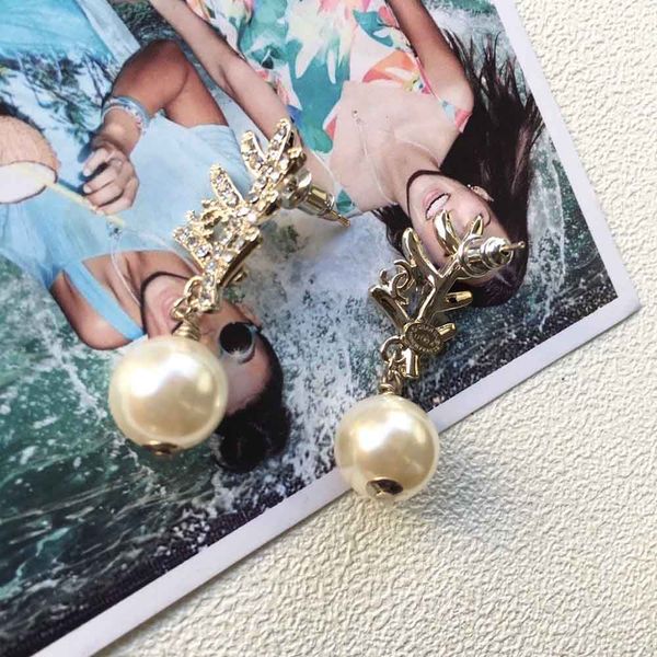 brass jewellery, mix and match, modern,youth cute style, romantic gorgeous earring factory direct sales, Golden;silver
brass jewellery, mix and match, modern,youth cute style, romantic gorgeous earring factory direct sales, Golden;silver