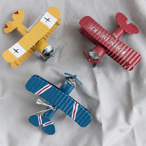ретро самолет статуэтки металл самолет модель vintage планер самолета home decor miniatures
ретро самолет статуэтки металл самолет модель vintage планер самолета home decor miniatures