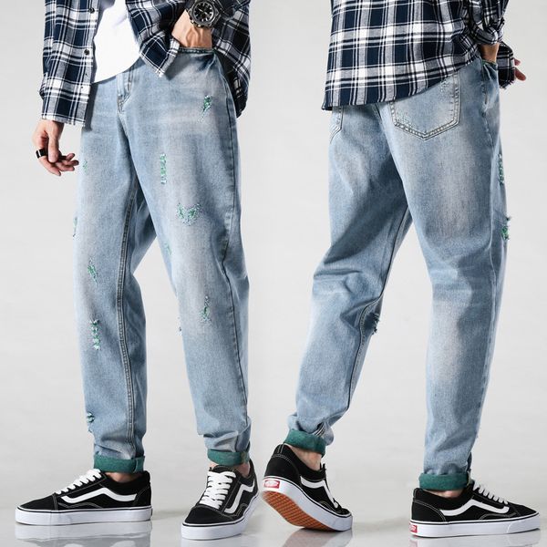 35 summer 2020 japanese men's jeans hole pants blue harlan fashion loose waist pants
35 summer 2020 japanese men's jeans hole pants blue harlan fashion loose waist pants