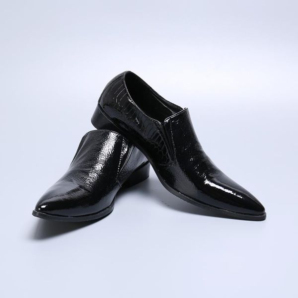 classic black heightening increasing business dress leather shoes breathable casual brogue shoes for men
classic black heightening increasing business dress leather shoes breathable casual brogue shoes for men