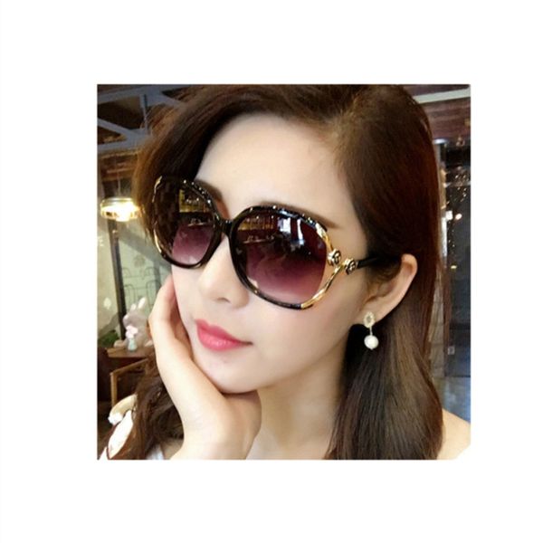 curtain feminino 2019 new fashion wild oval sunglasses korean women's elegant personality gradient mirror glasses, White;black
curtain feminino 2019 new fashion wild oval sunglasses korean women's elegant personality gradient mirror glasses, White;black