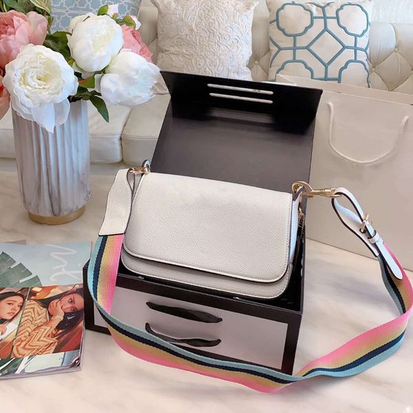 2020 мода топ кожа флип радуга широкое плечо почтальон сумка дизайнер crossbody сумки женские элитные сумки фотоаппарат с коробкой
2020 мода топ кожа флип радуга широкое плечо почтальон сумка дизайнер crossbody сумки женские элитные сумки фотоаппарат с коробкой
