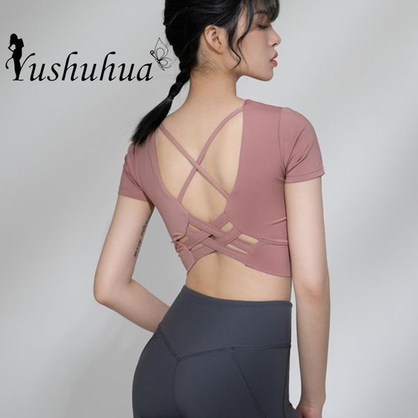 2020 cross backless yoga short sleeve fitness t shirt women moisture wicking running sport tee gym with chest pad, White;red
2020 cross backless yoga short sleeve fitness t shirt women moisture wicking running sport tee gym with chest pad, White;red