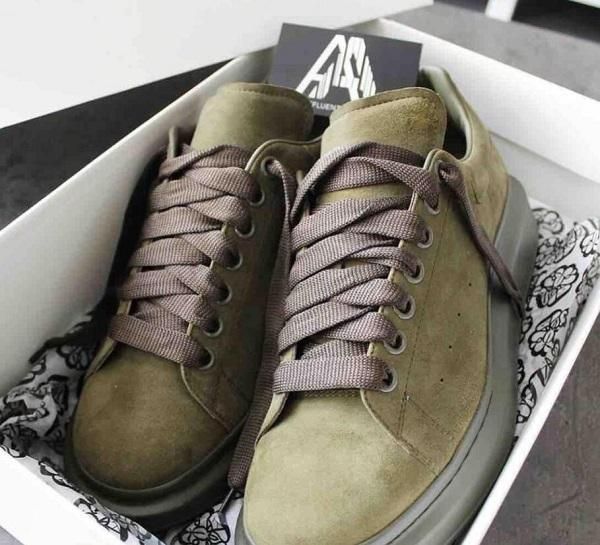men designer shoes 100% suede leather grey green black platform oversized sneakers women fashion lace-up trainers wedding shoes with new box
men designer shoes 100% suede leather grey green black platform oversized sneakers women fashion lace-up trainers wedding shoes with new box