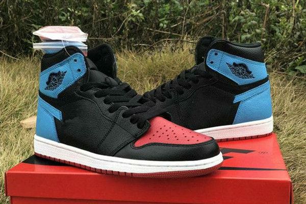 wholesale 1 high og wmns unc to chicago 1s basketball shoes man woman white chicago red game royal men sport designer sneakers
wholesale 1 high og wmns unc to chicago 1s basketball shoes man woman white chicago red game royal men sport designer sneakers