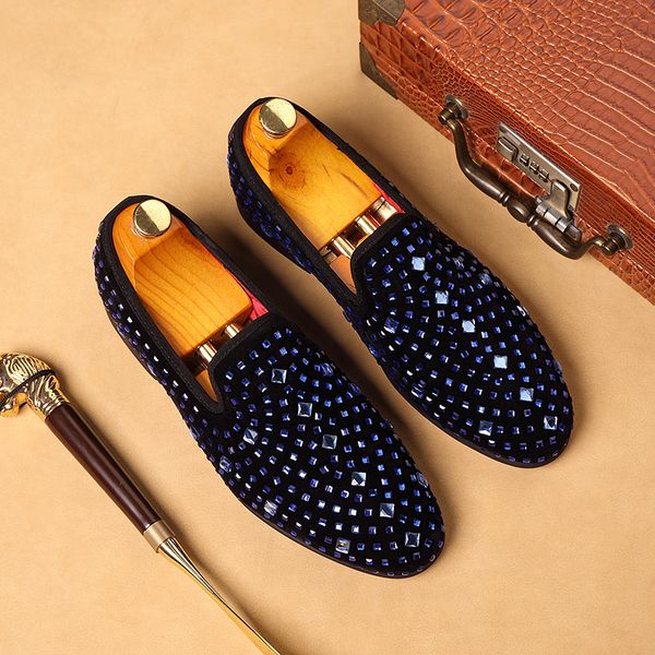 2020 men shoes dress loafers christmas crystal party dress men casual rhinestone red blue man moccasins footwear plus size 37-48, Black
2020 men shoes dress loafers christmas crystal party dress men casual rhinestone red blue man moccasins footwear plus size 37-48, Black