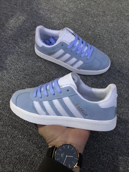 Gazelle Suede Low Cut Casual Flat Shoes For Men And Women Brand Sneakers For Unisex Zapatillas Outdoor Shoes Trainers
Gazelle Suede Low Cut Casual Flat Shoes For Men And Women Brand Sneakers For Unisex Zapatillas Outdoor Shoes Trainers