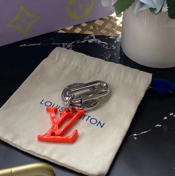 fashion designer fashion keychain car bag keychains stainless steel alloy design key chain with box rt99a, Silver
fashion designer fashion keychain car bag keychains stainless steel alloy design key chain with box rt99a, Silver