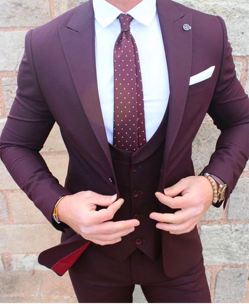 new custom made burgundy men wedding suits peaked lapel one button formal groom tuxedos prom suits 3 piece(jacket+vest+pans+tie, Black;gray
new custom made burgundy men wedding suits peaked lapel one button formal groom tuxedos prom suits 3 piece(jacket+vest+pans+tie, Black;gray