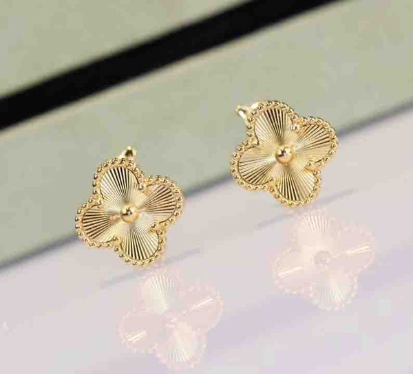 s925 sterling silver flower pendant earring in 18k real gold plated for women wedding gift jewelry ps8614, Golden
s925 sterling silver flower pendant earring in 18k real gold plated for women wedding gift jewelry ps8614, Golden