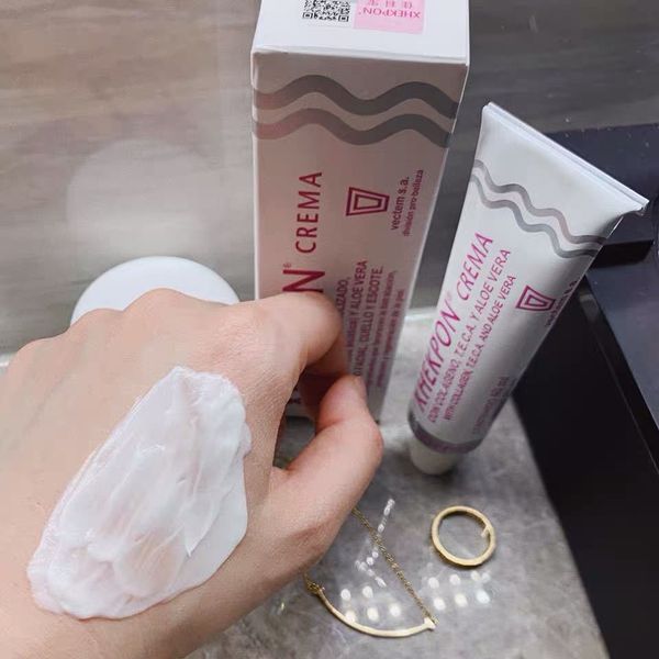 spain neck cream neck skin care 40ml, White