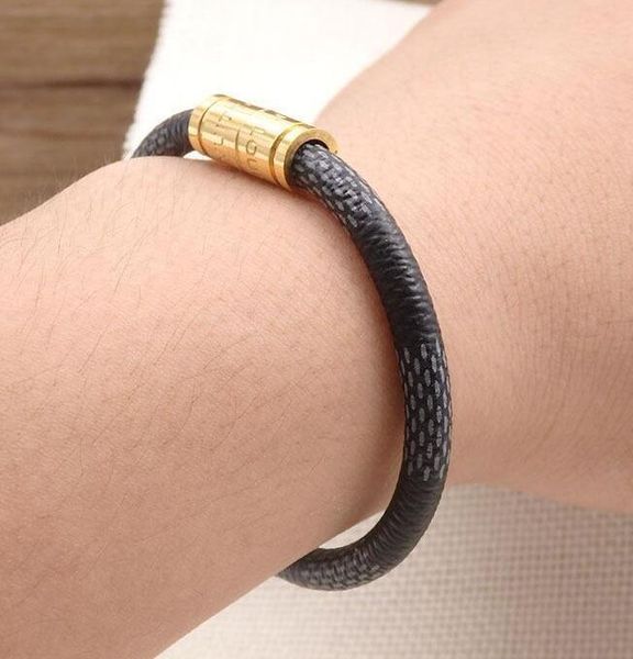 new fashion genuine leather bracelets with gold buckle logo design for women luxury flower pattern bracelet fashion jewelry, Golden;silver
new fashion genuine leather bracelets with gold buckle logo design for women luxury flower pattern bracelet fashion jewelry, Golden;silver