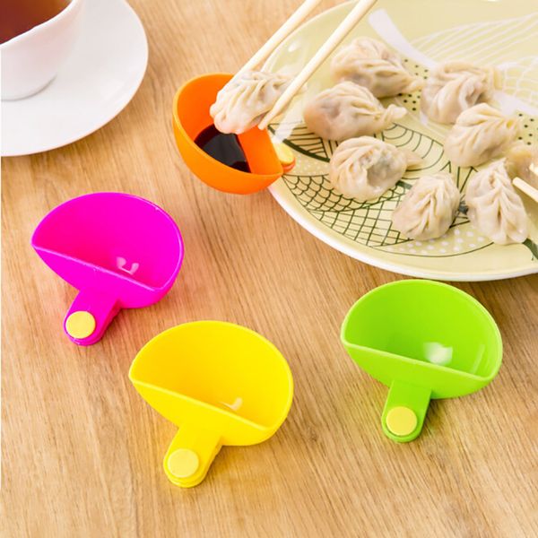 1pc dip clips bowl kitchen accessories small dishes spice clip for tomato sauce salt vinegar sugar flavor spices 6a1013
1pc dip clips bowl kitchen accessories small dishes spice clip for tomato sauce salt vinegar sugar flavor spices 6a1013