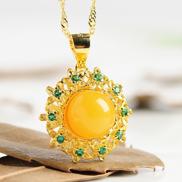 natural beeswax pendant original 925 silver inlaid jewelry accessories necklace amber pendant to send certificate female models
natural beeswax pendant original 925 silver inlaid jewelry accessories necklace amber pendant to send certificate female models