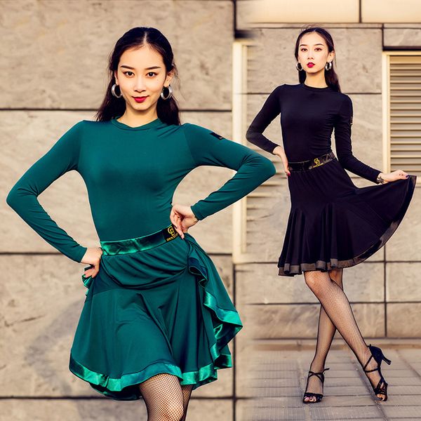 new latin dance costume +skirt 2 pieces set professional long sleeve samba practice dancing dresses for women dwy2607, Black;red
new latin dance costume +skirt 2 pieces set professional long sleeve samba practice dancing dresses for women dwy2607, Black;red