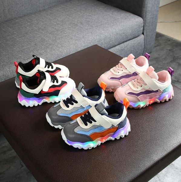 shoes spring luminous fashion breathable kids boys net shoes girls anti-slippery sneakers with light running, Black;red
shoes spring luminous fashion breathable kids boys net shoes girls anti-slippery sneakers with light running, Black;red