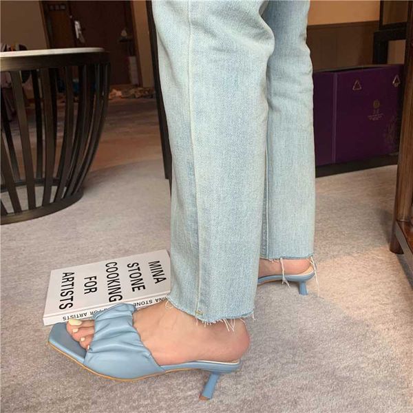 slippers 2021 summer casual women slipper fashion weave ladies outdoor sandal style thin heel slip on elegant slides 5cm, Black
slippers 2021 summer casual women slipper fashion weave ladies outdoor sandal style thin heel slip on elegant slides 5cm, Black