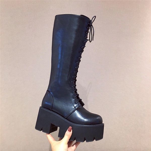 2020 spring cross tied long lace up knight biker combat goth punk platform boots block heels black womens gothic shoes
2020 spring cross tied long lace up knight biker combat goth punk platform boots block heels black womens gothic shoes