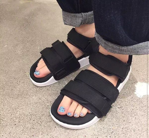 2019 new arrived red clot x suicoke og-056stu moto-stu summer trip fest black silk sole sandal slides suicoke kiseeok-044v slipp
2019 new arrived red clot x suicoke og-056stu moto-stu summer trip fest black silk sole sandal slides suicoke kiseeok-044v slipp