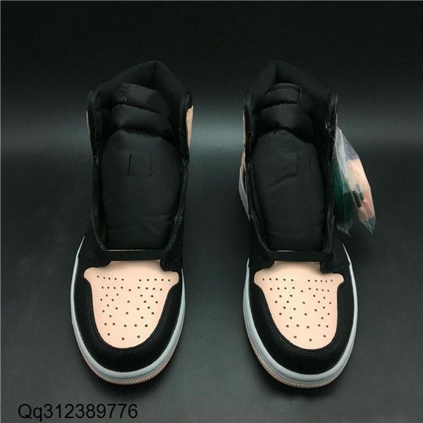 with box 1 high og crimson tint i pink black men basketball designer shoes sneakers sports outdoor trainers
with box 1 high og crimson tint i pink black men basketball designer shoes sneakers sports outdoor trainers