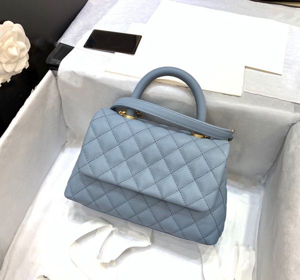 fashion classic women handbags brand famous design totes shoulder bags luxury crossbody bags elegant female handle genuine leather
fashion classic women handbags brand famous design totes shoulder bags luxury crossbody bags elegant female handle genuine leather
