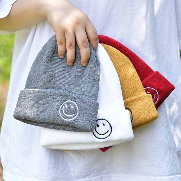 pullover knitted knitted hat female male 2019 warm outdoor pullover embroidered wool hat, Blue;gray
pullover knitted knitted hat female male 2019 warm outdoor pullover embroidered wool hat, Blue;gray