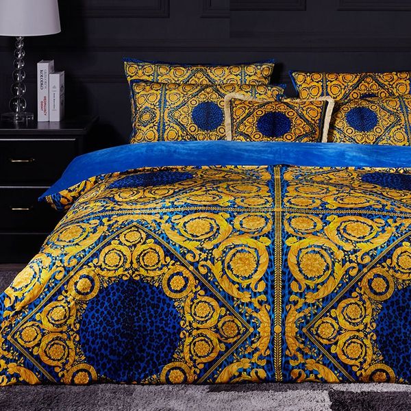 velvet material high-end french italy design king and size coffee golden color pattern print for home bedding sets 4pcs
velvet material high-end french italy design king and size coffee golden color pattern print for home bedding sets 4pcs